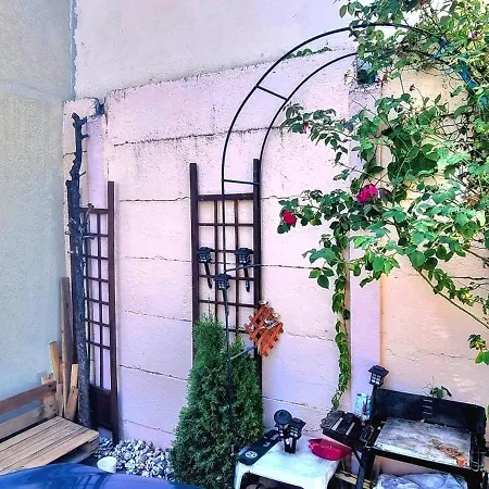 Apartment Rhapsody - Big Terrace, Free Parking