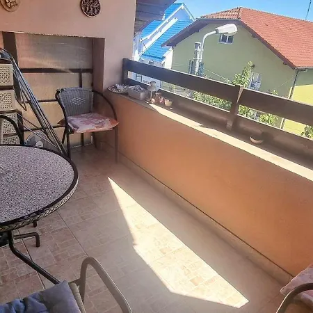 Apartment Rhapsody - Big Terrace, Free Parking